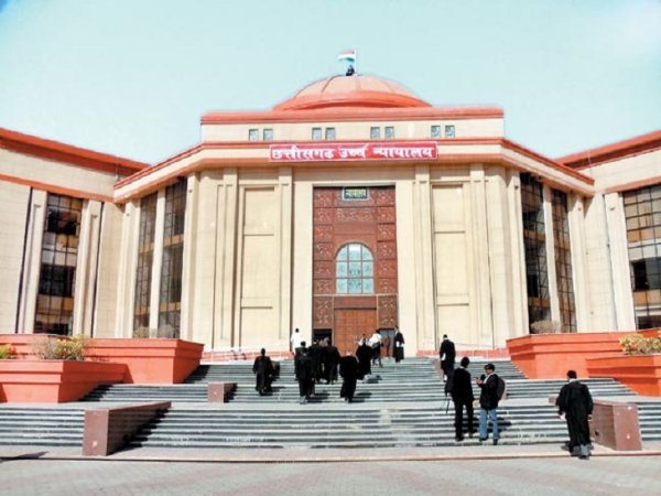 Chhattisgarh High Court: विज्ञापन की तारीख से नहीं, पदभार ग्रहण करने के दिन से तय होगी सीनियरिटी