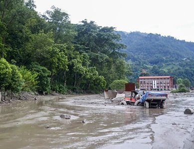 Nepal Flood: तीन और भारतीय नागरिकों का रेस्क्यू, 275 अब भी लापता