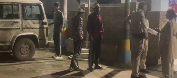 Ambikapur News: प्रयास आवासीय विद्यालय में रैगिंग, दो छात्रों के सिर पर लोहे के कड़े से हमला