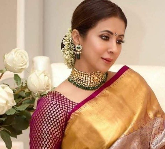 Hartalika Teej 2026 : तीज पर दिखना है स्टाइलिश, उर्मिला मातोंडकर के इन लुक्स से लें फैशन इंस्पिरेशन