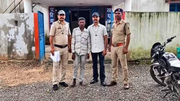 Child Kidnapping Case : जनकपुर में बच्चों के अपहरण का मामला, पुलिस ने एक आरोपी दबोचा, दो मासूम बरामद