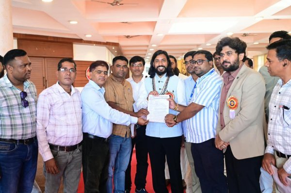 CG Teacher Federation: आरंग के शिक्षकों ने मंत्री खुशवंत साहेब के सामने रखी अपनी मांगे, मिला आश्वासन