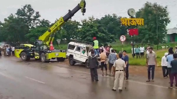 Road Accident News: रायपुर से नागपुर जा रहे परिवार पर टूटा कहर, भंडारा हादसे में 3 बच्चों समेत 8 ने गंवाई जान