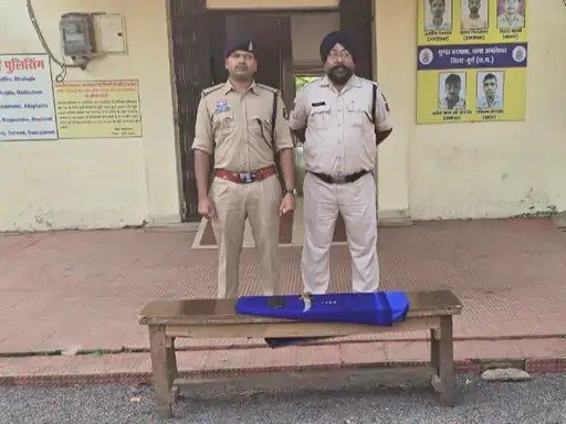 Police seized stolen goods and weapons from minors(Image Source: Keertiman Media)