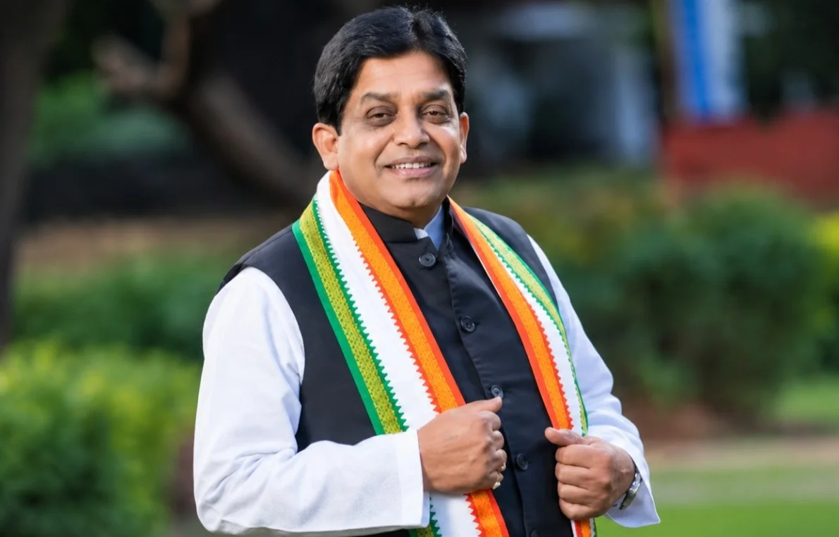 Dr. Shivkumar Dahariya (Image Source - Keertiman Media)