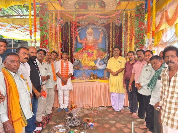 Mahasamund News: विश्वकर्मा जयंती पर विधायक योगेश्वर राजू  सिन्हा ने की, सुख-समृद्धि की कामना