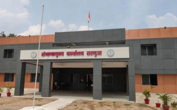 Surguja News: 20 लाख की मरम्मत के बाद फिर 55 लाख का टेंडर, पहाड़ी कोरवा आश्रम भवनों पर उठे सवाल