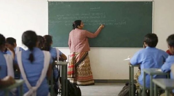 CG News: अतिथि शिक्षकों के मानदेय भुगतान पर सरकार का बड़ा फैसला, जारी किए 18.42 करोड़ रुपए