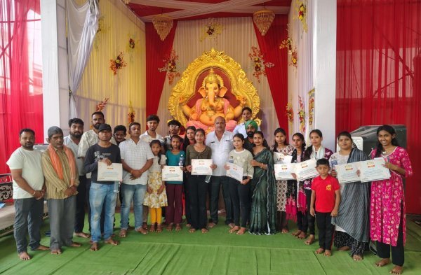 Keertiman media: रंग विनायक स्पर्धा संपन्न, आकर्षक रंगोली बनाकर गेंदलाल साहू ने जीता प्रथम पुरस्कार, अमिता ने हासिल किया द्वितीय स्थान