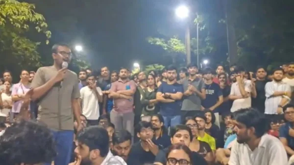 IIT Bombay Sahil Wakode Case: 3 दिन से जारी छात्रों का आंदोलन खत्म, प्रोफेसर निलंबित और जांच के आदेश