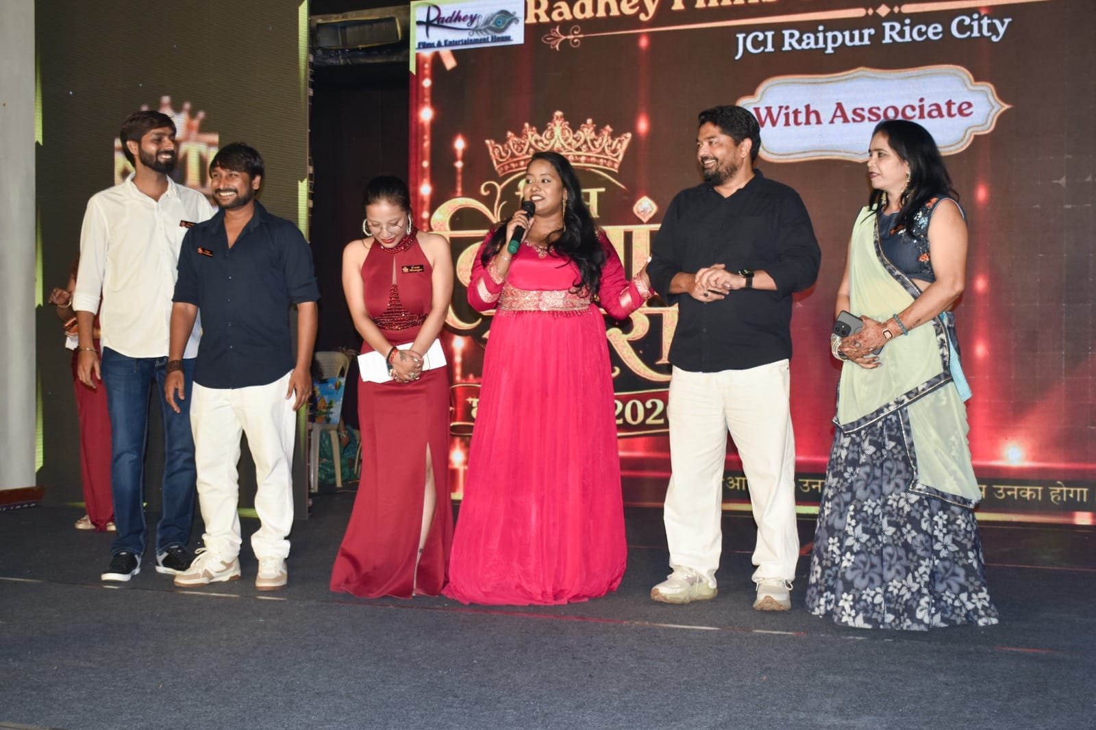 Miss Divyang Sundar: निष्ठा गनवीर बनीं छत्तीसगढ़ की पहली मिस दिव्यांग सुंदरी, 30 प्रतिभागियों ने दिखाया हुनर