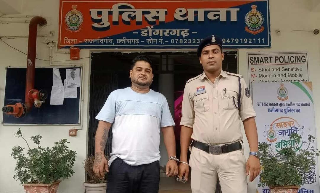 Social Media Crime Case: सोशल मीडिया की दोस्ती बनी विवाद की वजह, दुष्कर्म के आरोप में युवक गिरफ्तार