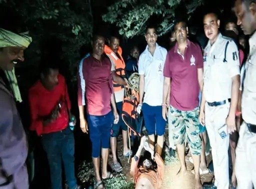 Durg Drowning Case: नहाने गए युवक की डूबने से मौत, SDRF की टीम ने बाहर निकाला शव