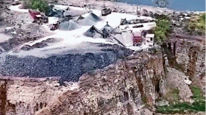 Limestone mining blasting impact in Dulna village (Image Source: social media)