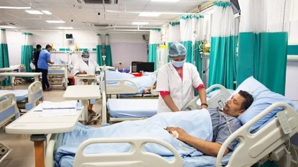 SC on Corporate Hospitals: दवाओं के मार्जिन पर सुप्रीम कोर्ट की टिप्पणी, Apollo-Yatharth समेत हॉस्पिटल शेयर गिरे