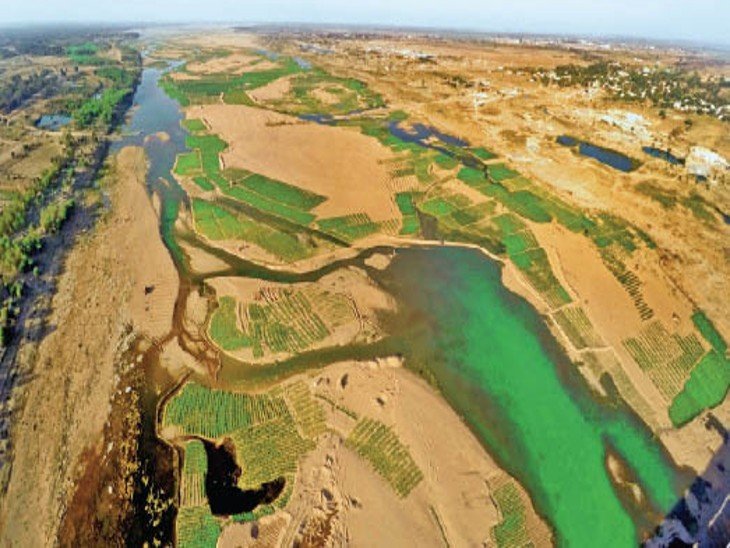 Amit Shah to hold a major meeting on the Mahanadi dispute today (Image Source: social media)