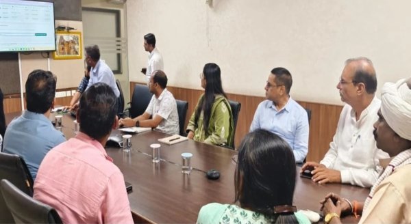 Rajmohini Devi Scheme: तेंदूपत्ता संग्राहक परिवारों को बड़ी राहत, 169 परिवारों को मिले 2.42 करोड़ रूपए