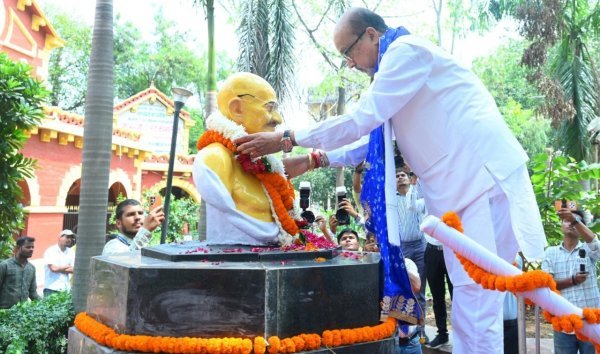 Nasha Mukt Bharat: राज्यपाल रमेन डेका ने रायपुर में पदयात्रा में लिया हिस्सा