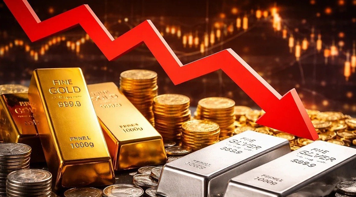 Surge in gold and silver prices  ( Image Source - Social Media )