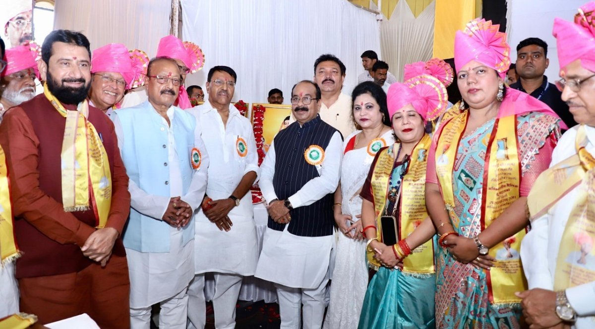 Arun Sao at Tailik Samaj meeting(Image Source: CGDPR)