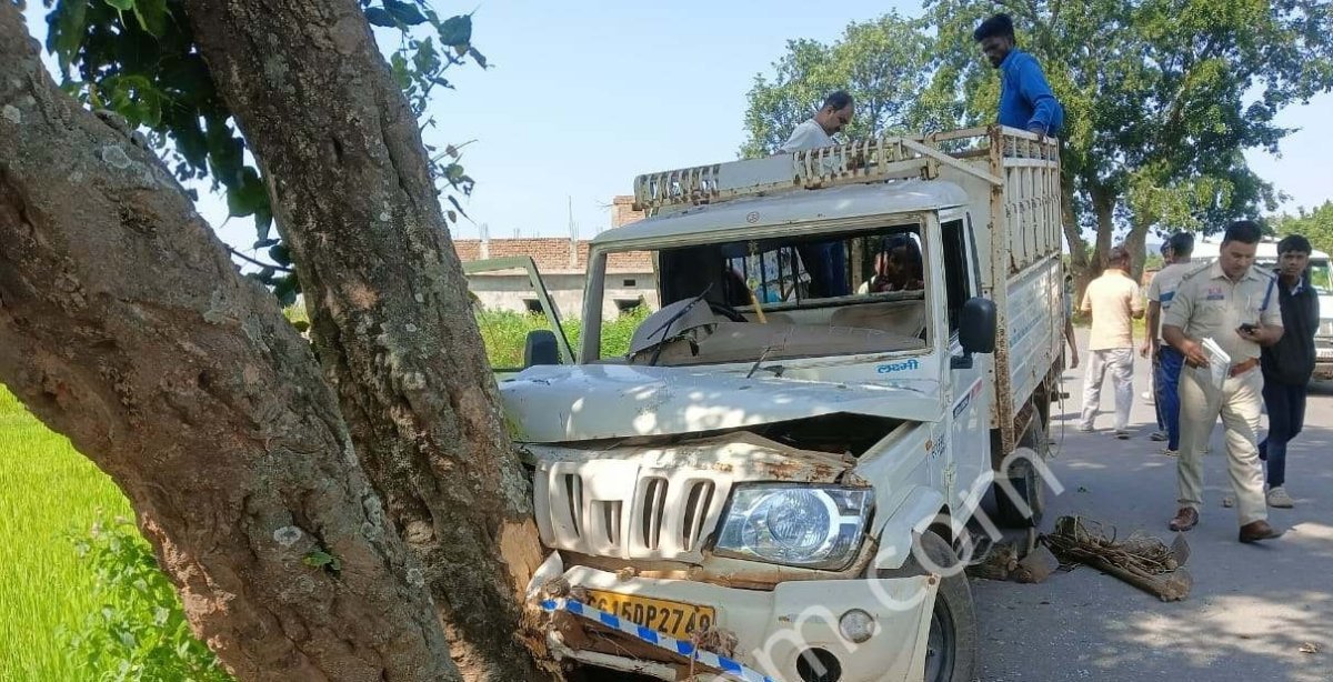 Two killed in road accident ( Image Source - Social Media )