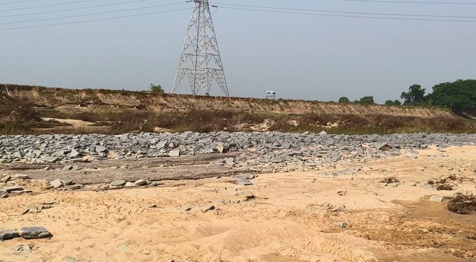 Illegal sand mining in Arang, Chhattisgarh ( Image Source - Social Media )
