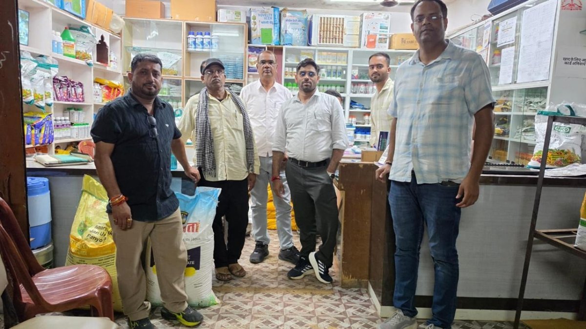 Seized potash fertilizer inspection(Image Source:CGDPR)