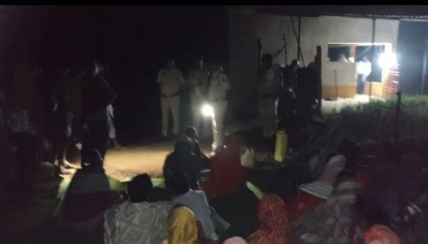 Tamora Forest Attack: वन अमले पर हमला, रेंजर और उपवनक्षेत्रपाल को 5 घंटे बनाया बंधक