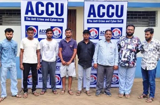 Durg Police arrested 8 accused in a cyber fraud case(Image Source: Keertiman Media)