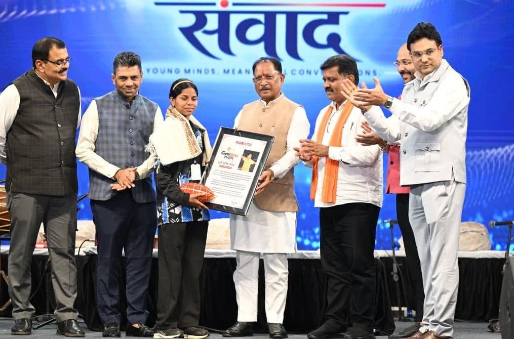 CM Vishnu Deo Sai honors talent at Gen Next Samvad event(Image Source:CGDPR)