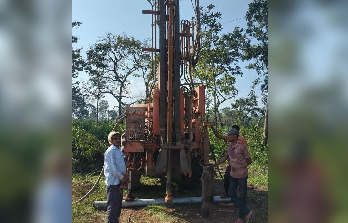 Borewell Construction in Narayanpur(Image Source:CGDPR)