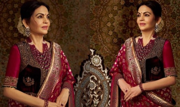 Devi Shakti Event: नीता अंबानी के रॉयल लुक ने जीता दिल, पारंपरिक अंदाज में किया गरबा