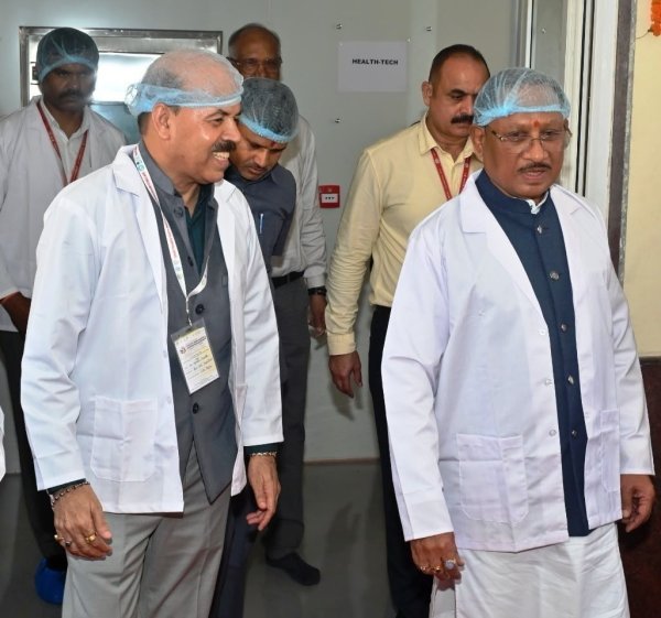 Biosecurity Research: संक्रामक रोगों पर शोध को मिलेगी नई गति, रायपुर में स्थापित हुई अत्याधुनिक BSL-3 लैब
