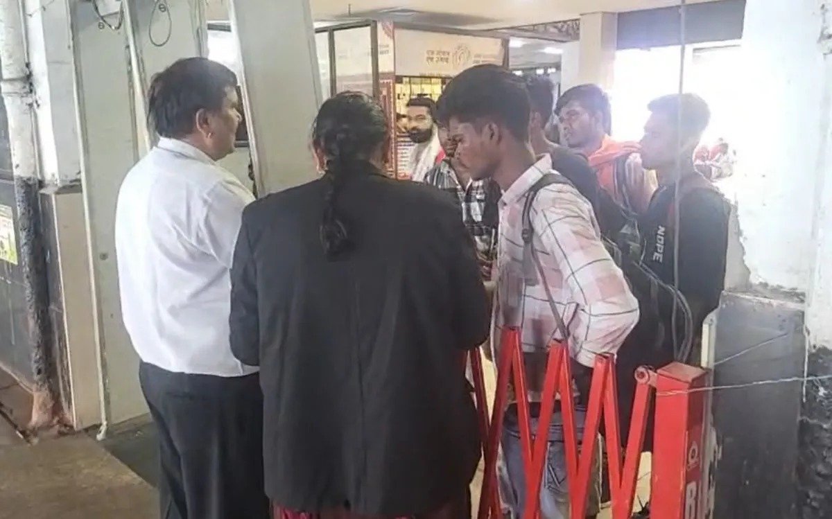 Fraud of ₹13.07 lakh under the pretext of a TTE job (Image Source: Keertiman Media)