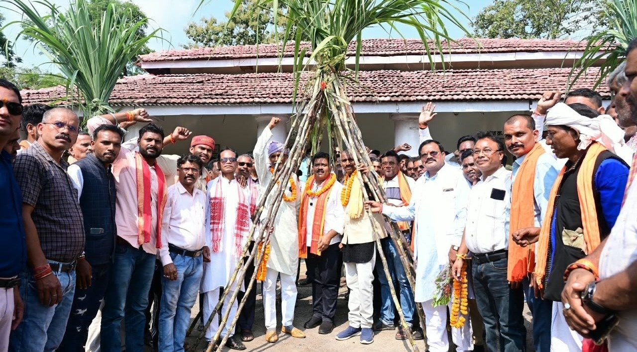 Farmers Welfare: गन्ने का मूल्य 425 रुपए प्रति क्विंटल, कबीरधाम के किसानों ने जताया आभार