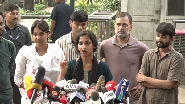 NSUI Protest: हिरासत के दौरान गंभीर दुर्व्यवहार का आरोप, राहुल गांधी बोले-हिंसा करने वाले किसी भी शख्स को नहीं बख्शा जाएगा