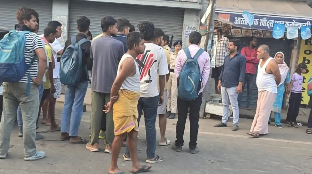 Crime News: बिहार के भोजपुर में ताबड़तोड़ फायरिंग, रिटायर्ड कस्टम अधिकारी की गोली मारकर हत्या