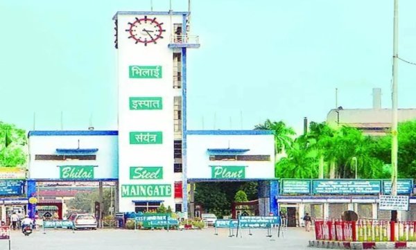 BSP Privatization: क्या बिकेगा भिलाई स्टील प्लांट भूपेश बघेल और दीपक बैज ने उठाए सवाल, भाजपा का पलटवार