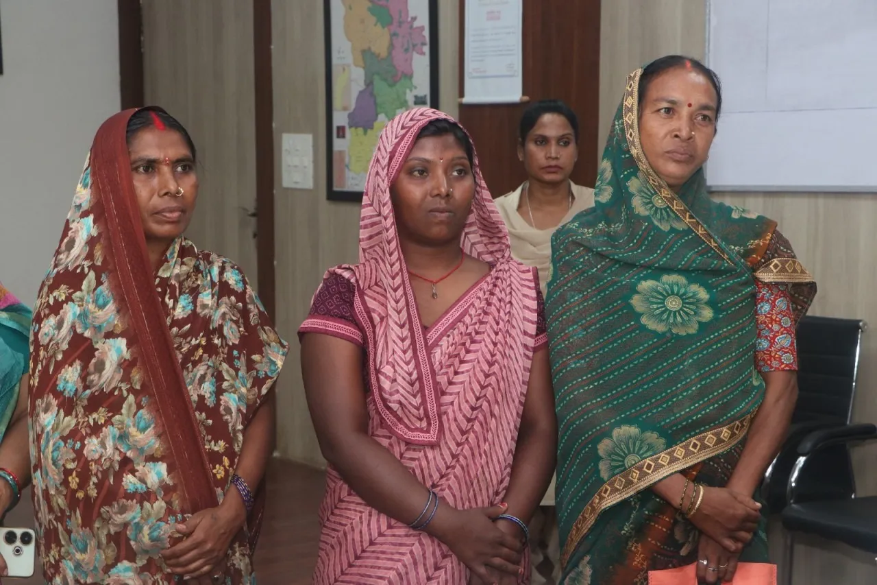 Women Loan Scheme: छत्तीसगढ़ में महिलाओं को स्वरोजगार का सहारा, सक्षम योजना से मिला ऋण