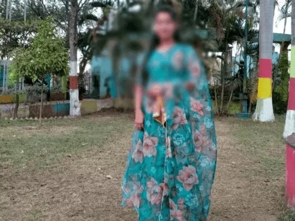 Durg Suicide Case: 24 साल की युवती ने लगाई फांसी, छत्तीसगढ़ी में लिखे सुसाइड नोट में खोले प्रताड़ना के राज़