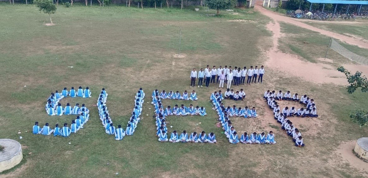 SVEEP human chain at Deori School(Image Source: Keertiman Media)