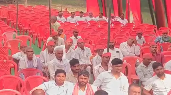 UP Politics: कन्नौज बैठक में खाली कुर्सियां देख भड़के अखिलेश, पूरी जिला कार्यकारिणी भंग