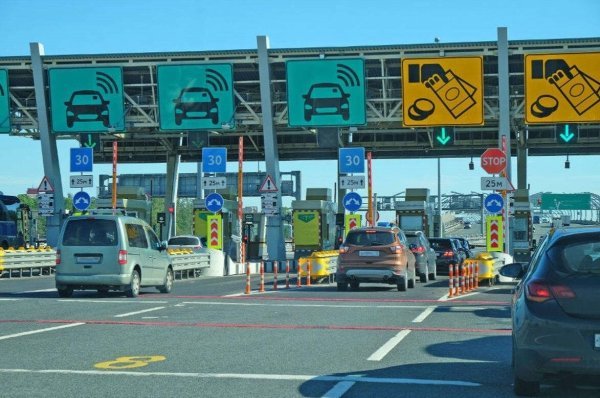 Satellite Based Tolling: अब सैटेलाइट से कटेगा हाईवे टोल, जानिए नई व्यवस्था