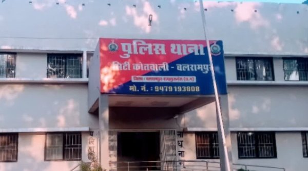 River Accident: नवरात्रि मेले में गुब्बारे बेचने आए 12 वर्षीय मासूम की कनहर नदी में डूबने से मौत