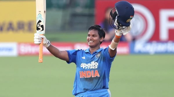 India Women Cricket: दीप्ति शर्मा का ऐतिहासिक शतक, हरमनप्रीत के साथ रचा नया रिकॉर्ड