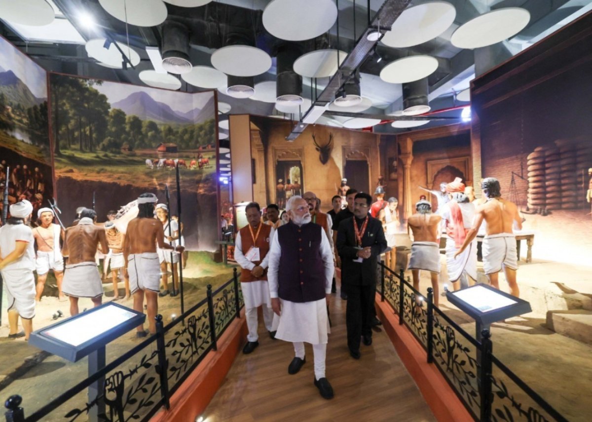 Veer Narayan Singh Memorial Ceremony(Image Source: CGDPR)