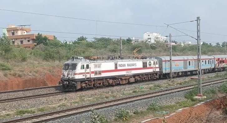 Provision of additional coaches on trains in Raipur (Image Source: Social Media)