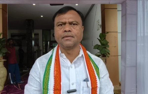 Deepak Baij: वोट बचाओ देश बचाओ रैली में शामिल होंगे छत्तीसगढ़ के कांग्रेसी, 16 बसों से हुए रवाना