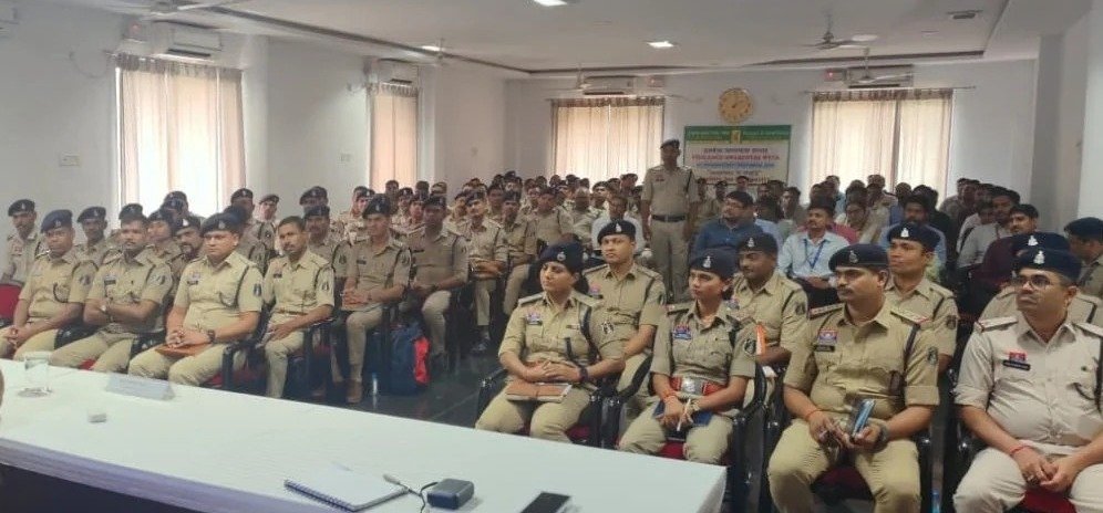 Raipur Police cyber fraud recovery workshop(Image Source: social media)