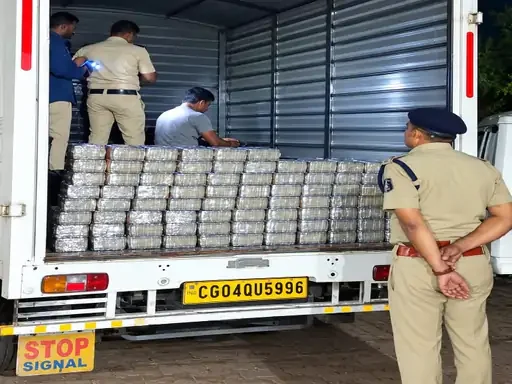 Case involving Rs 4 crore in cash (Image Source: Keertiman Media)